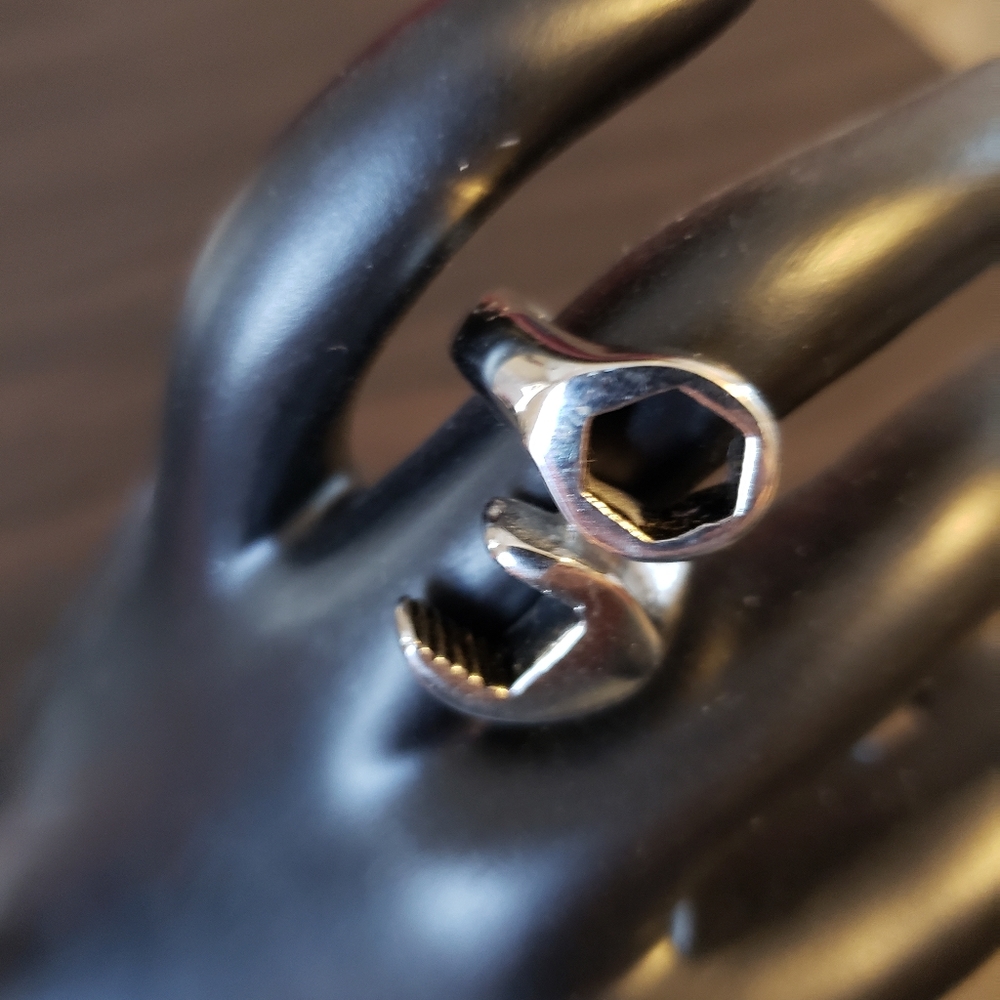 🔥3/$20Wrench ladies ring stainless steel